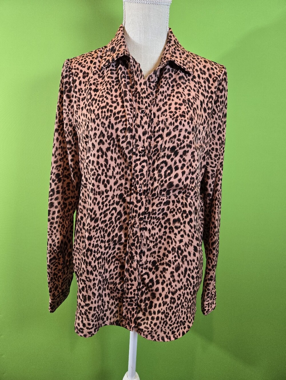 Time Long Sleeve Leopard Print Button Shirt Top | Women's Size Large